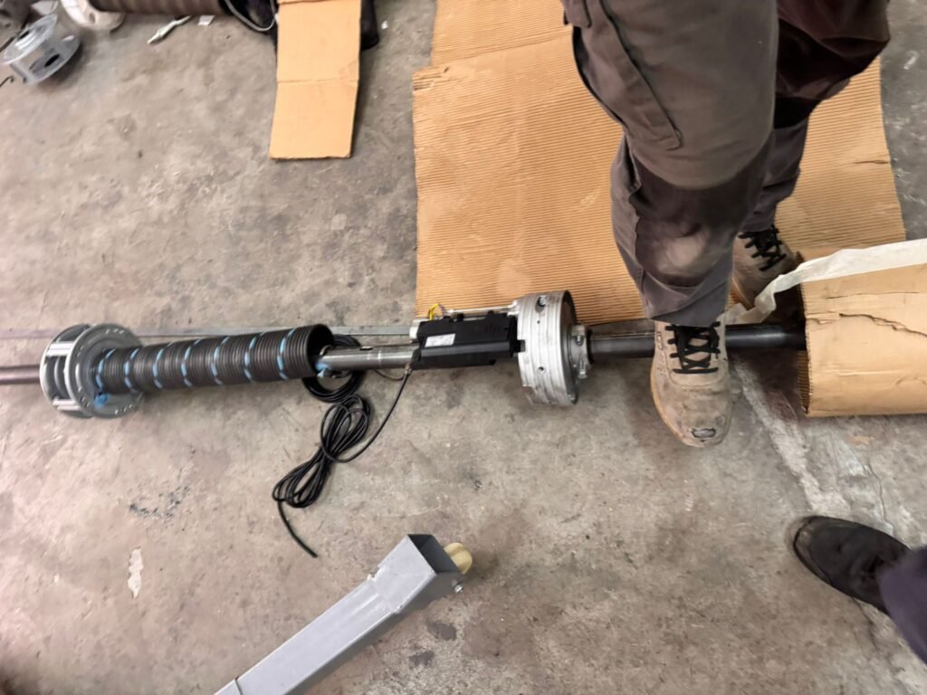 Eje, poleas y motor con muelles nuevos
